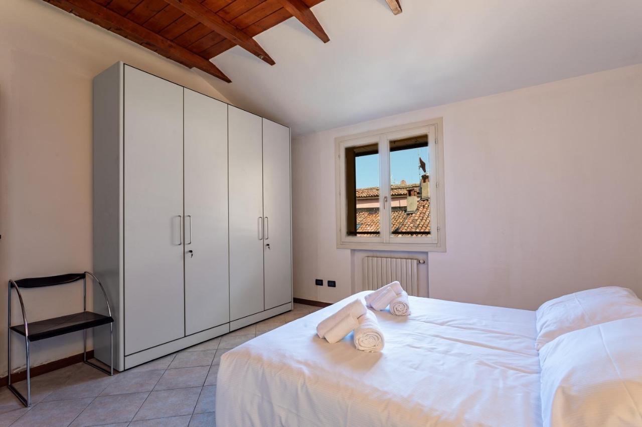 Apartamento Bologna'S Way Sguardo Sui Tetti Exterior foto