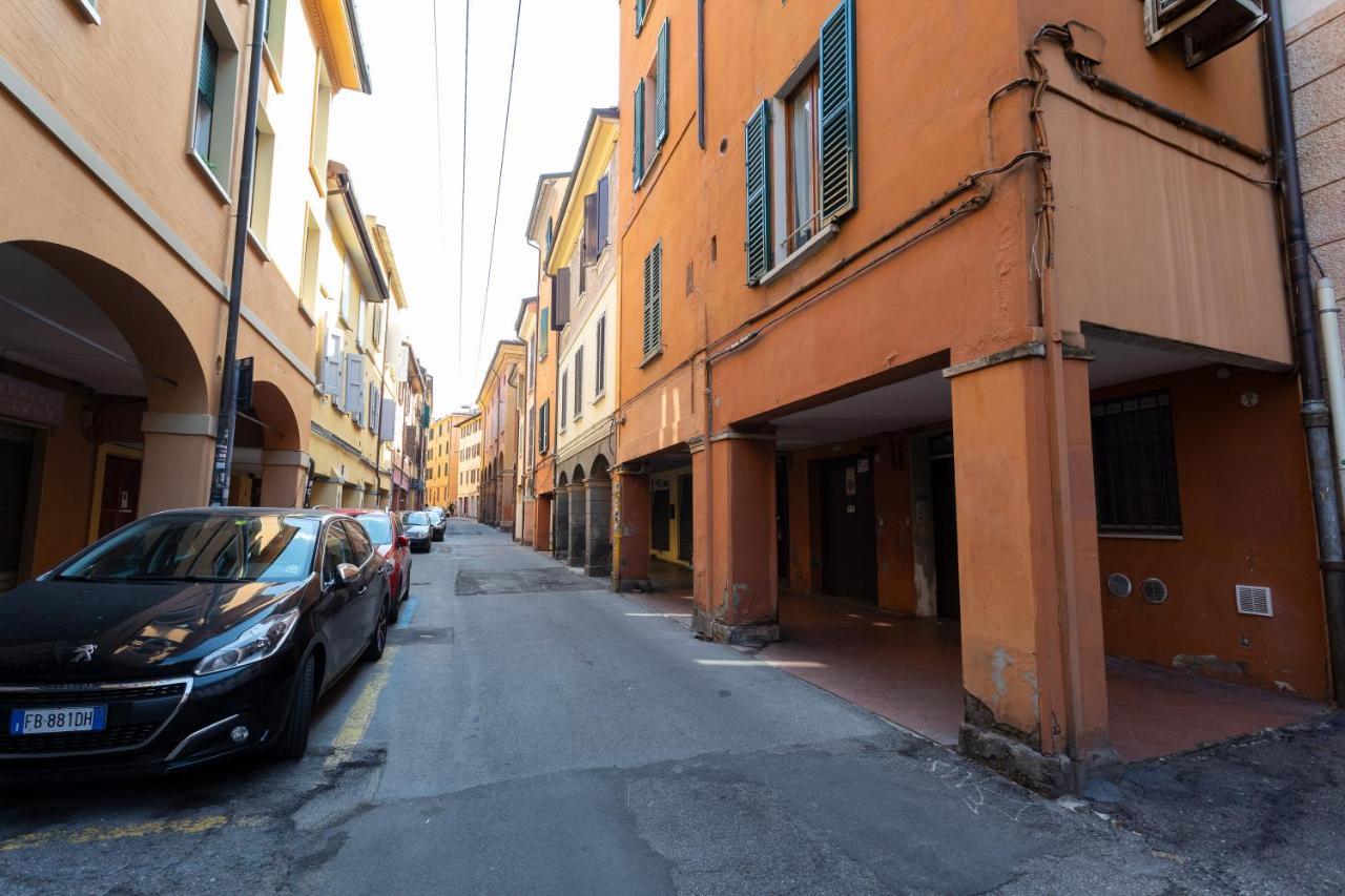 Apartamento Bologna'S Way Sguardo Sui Tetti Exterior foto